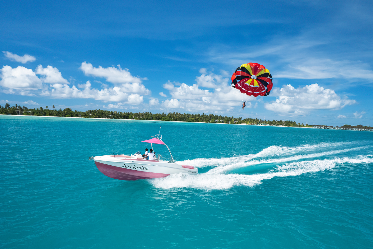 Kandima Maldives 1042 LR