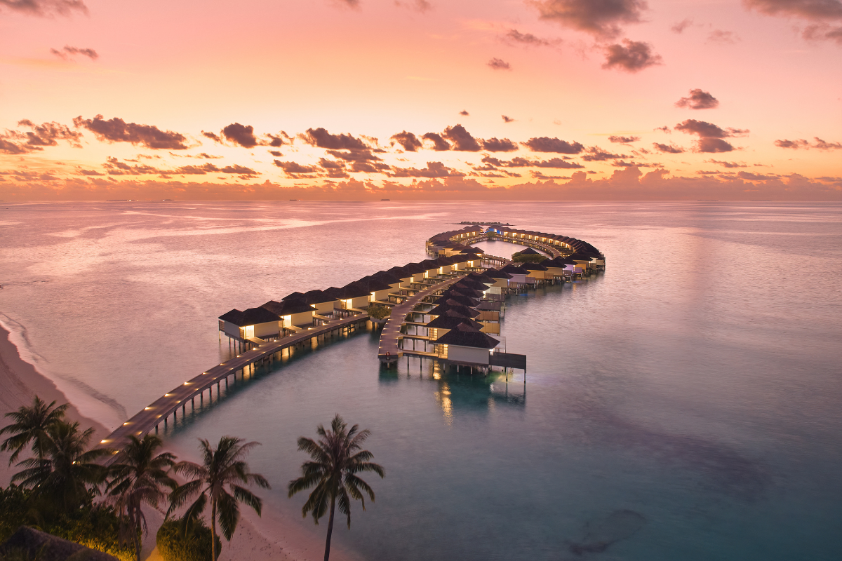 Kandima Maldives 1045 LR